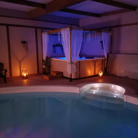 La Grange Aux Hirondelles - Familiale Woignarue