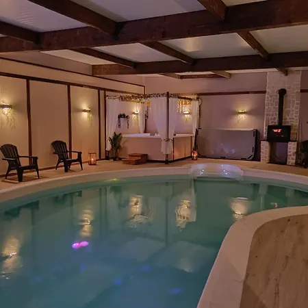 La Grange Aux Hirondelles - Familiale 3* Woignarue