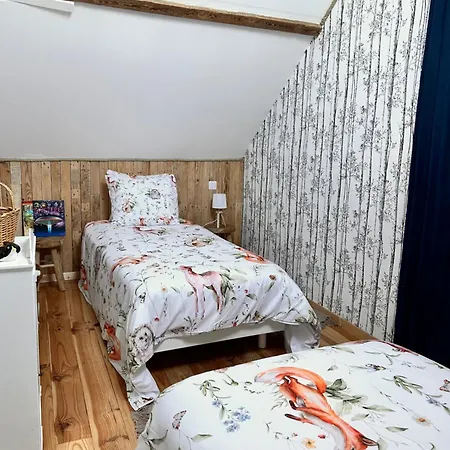 La Grange Aux Hirondelles - Familiale Maison d'hôtes 3*