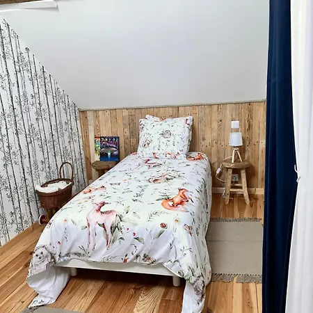 Maison d'hôtes La Grange Aux Hirondelles - Familiale Woignarue